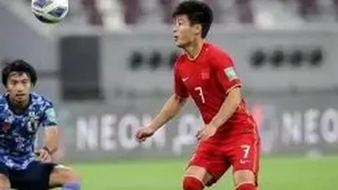 《揭秘战局新变数！萨拉赫替补背后：维尔茨临危受命，助力球队攻防双线焕新活力》